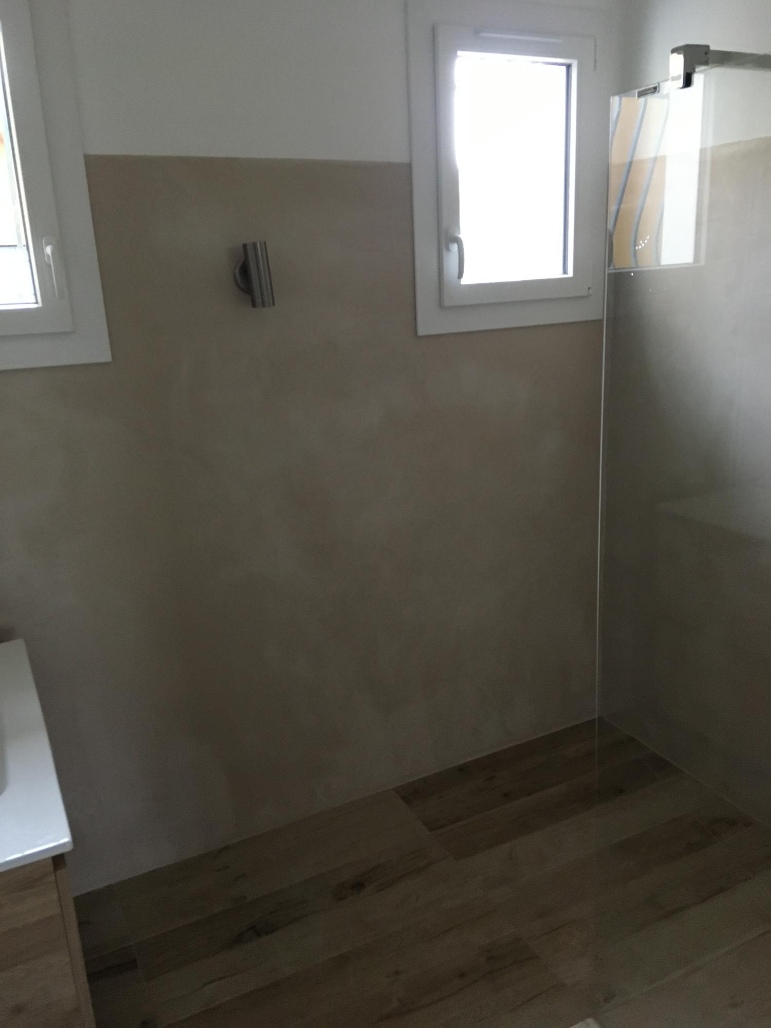 salle de bain beton cire Sanary