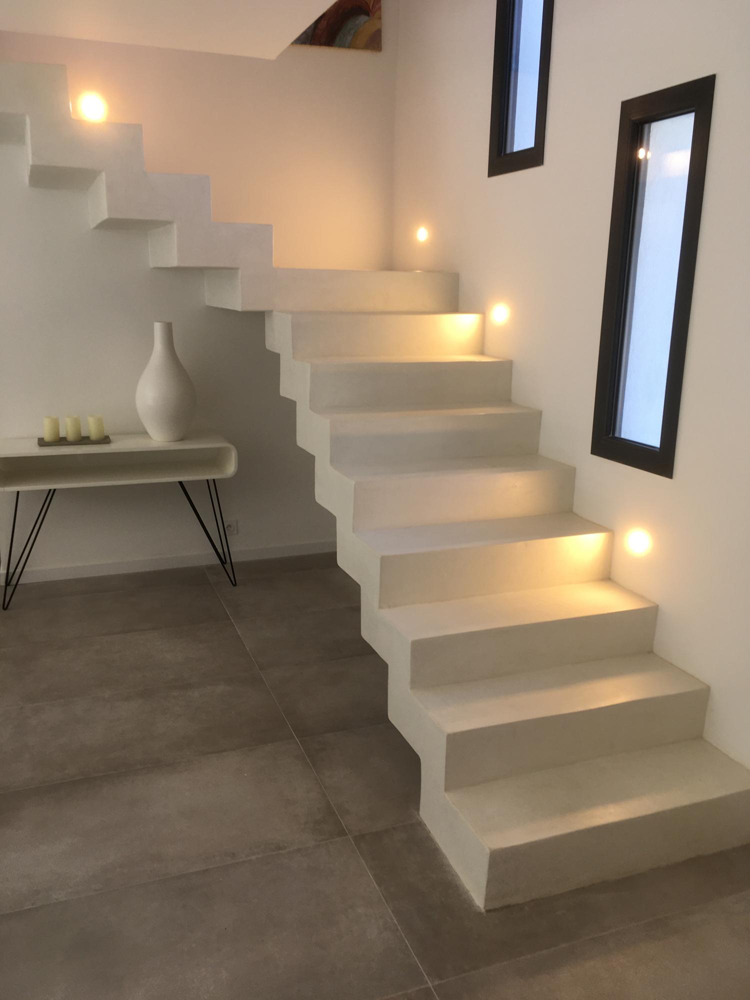 escalier beton cire blanc  Bandol