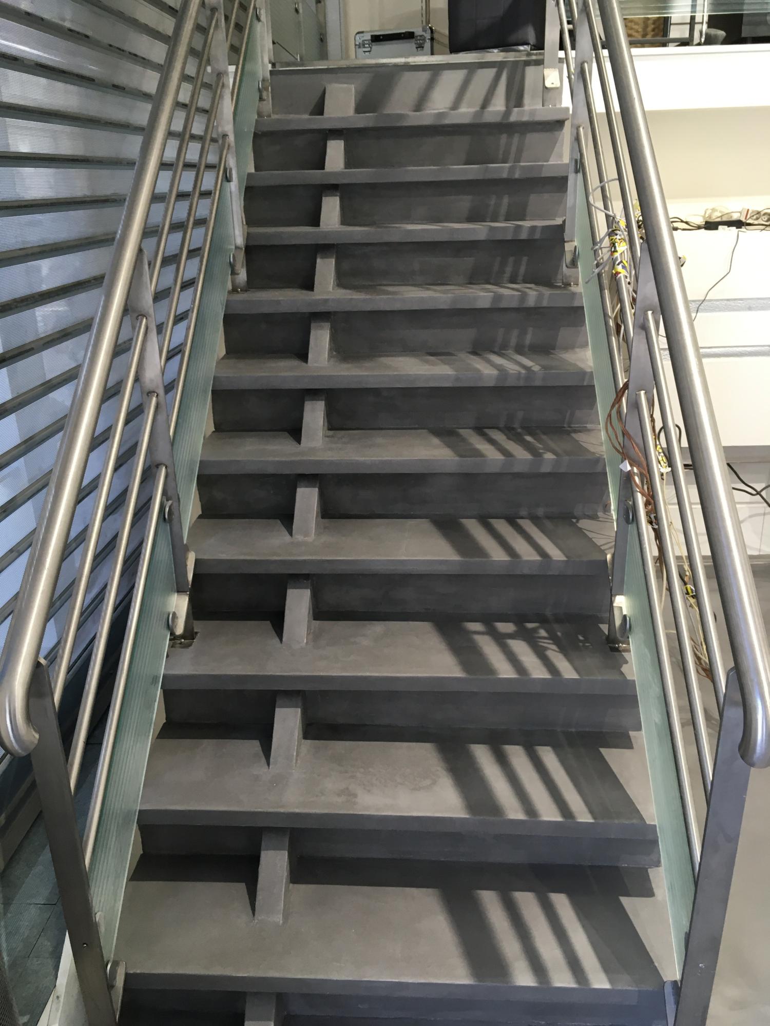 escalier boutique beton cire