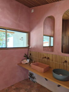 Murs de salle de bain et de douche en b�ton cir� � Ceyreste